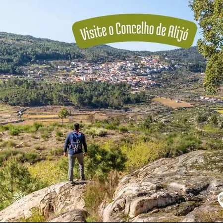 לינה וארוחת בוקר Casa Major